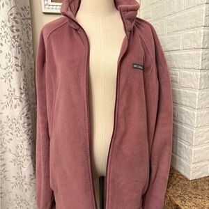 Women’s 2xl mauve Columbia fleece coat b1
